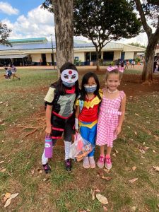 Happy Ava Kalea and classmates Halloween 2023